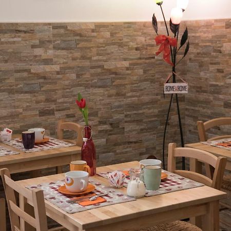 Mamma Lucia Bed & Breakfast Manduria Bagian luar foto