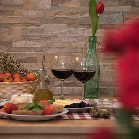 Mamma Lucia Bed & Breakfast Manduria Bagian luar foto