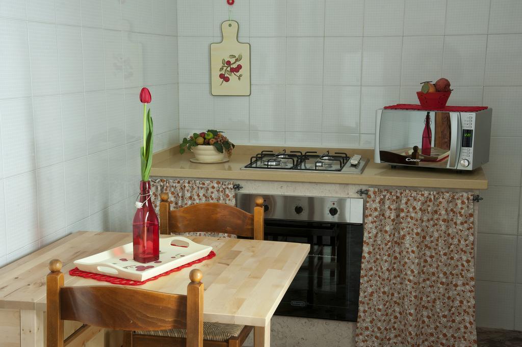 Mamma Lucia Bed & Breakfast Manduria Bagian luar foto