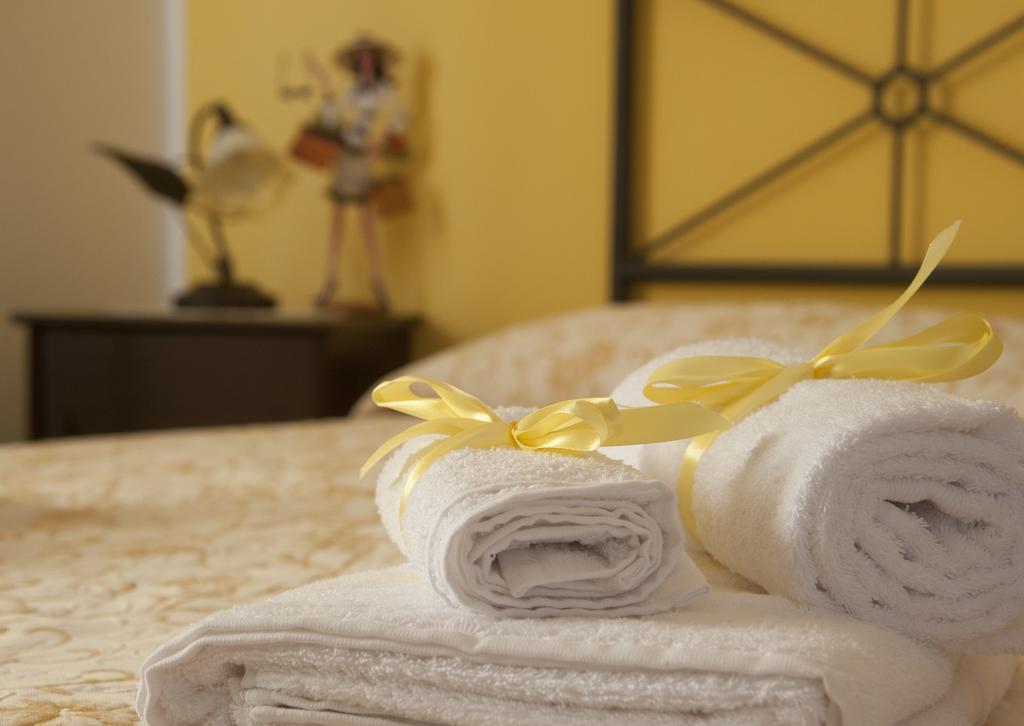 Mamma Lucia Bed & Breakfast Manduria Bagian luar foto
